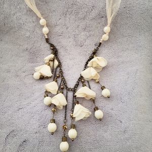 Mesh fabric covered beads necklace